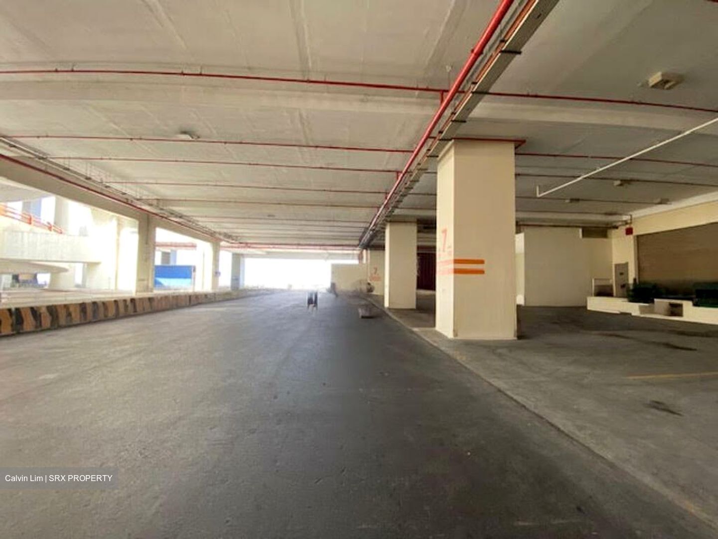 Jurong Logistics Hub (D22), Warehouse #623102961